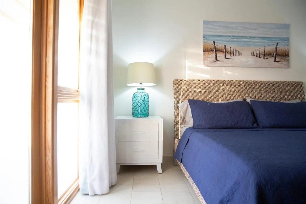 Luxury 3-Bed Villa St James Near Beach & Gym Saint James