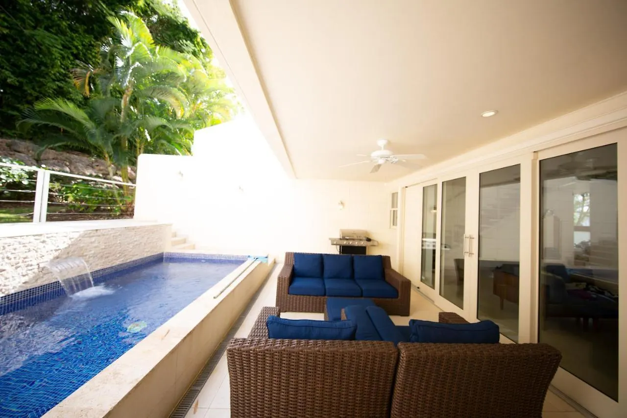 Luxury 3-Bed Villa St James Near Beach & Gym Saint James